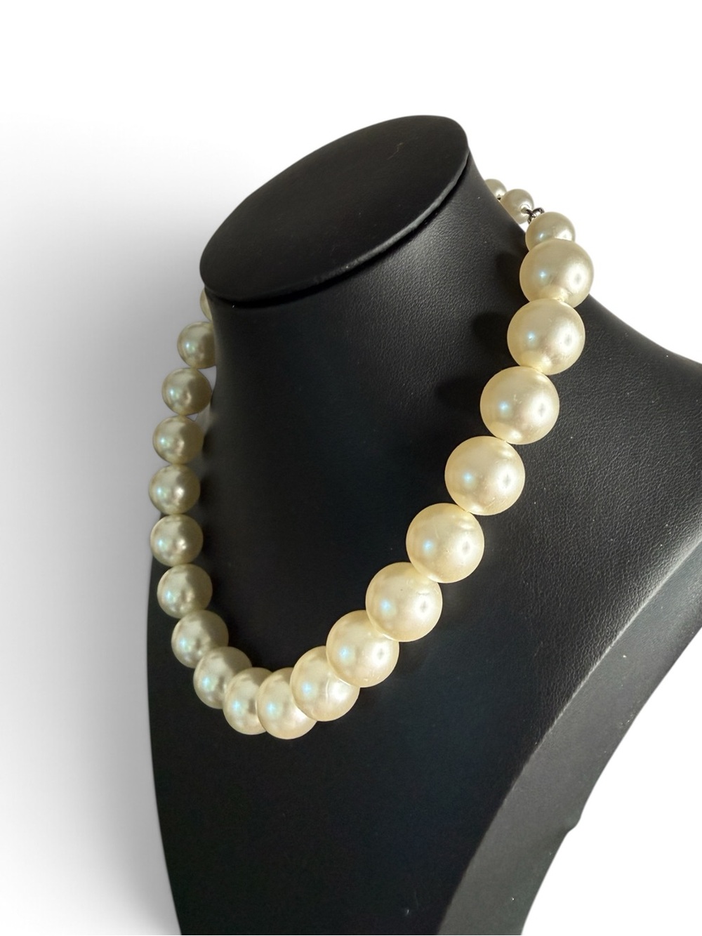Vintage Silver-Tone Faux Pearl Choker Necklace - Picture 6 of 8